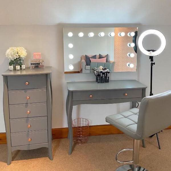 PRE ORDER FOR END JULY Nicole Hollywood Mirror Wall Mounted 100x60cm | Luxury Home Accessories | Heulog Glow