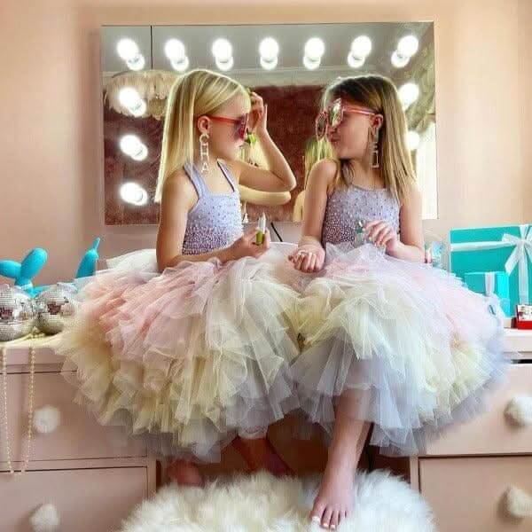 PRE ORDER FOR END JULY Nicole Hollywood Mirror Wall Mounted 100x60cm | Luxury Home Accessories | Heulog Glow