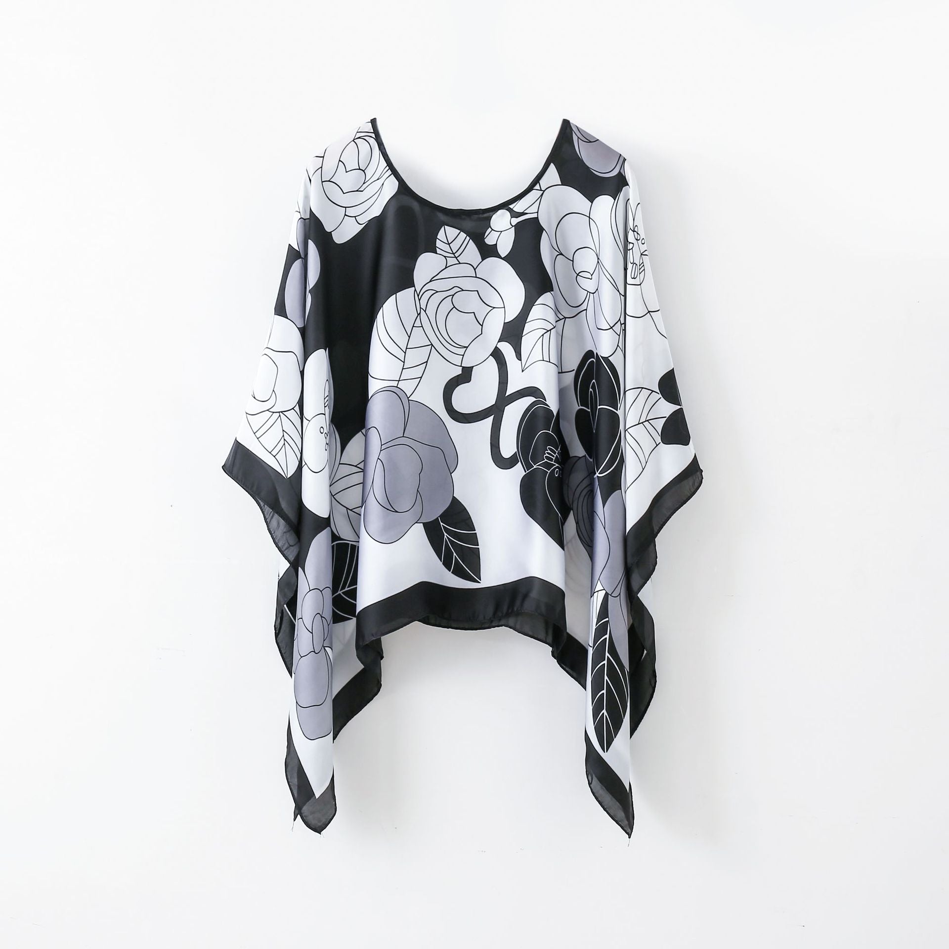 Pullover Shawl Outerwear Cover-up Multifunctional Scarf | Luxury Home Accessories | Heulog Glow