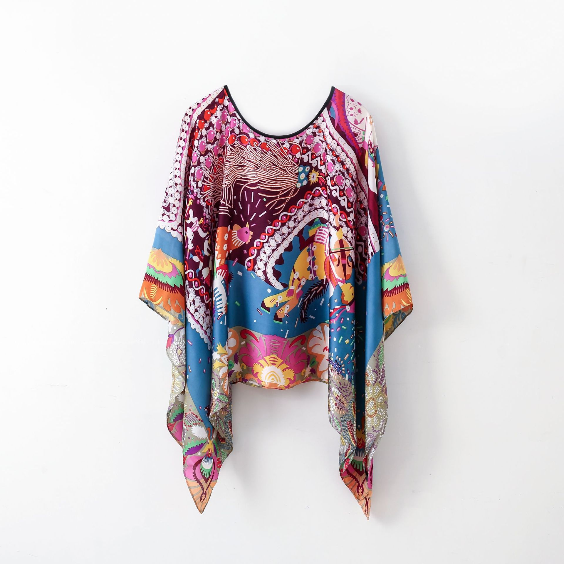 Pullover Shawl Outerwear Cover-up Multifunctional Scarf | Luxury Home Accessories | Heulog Glow