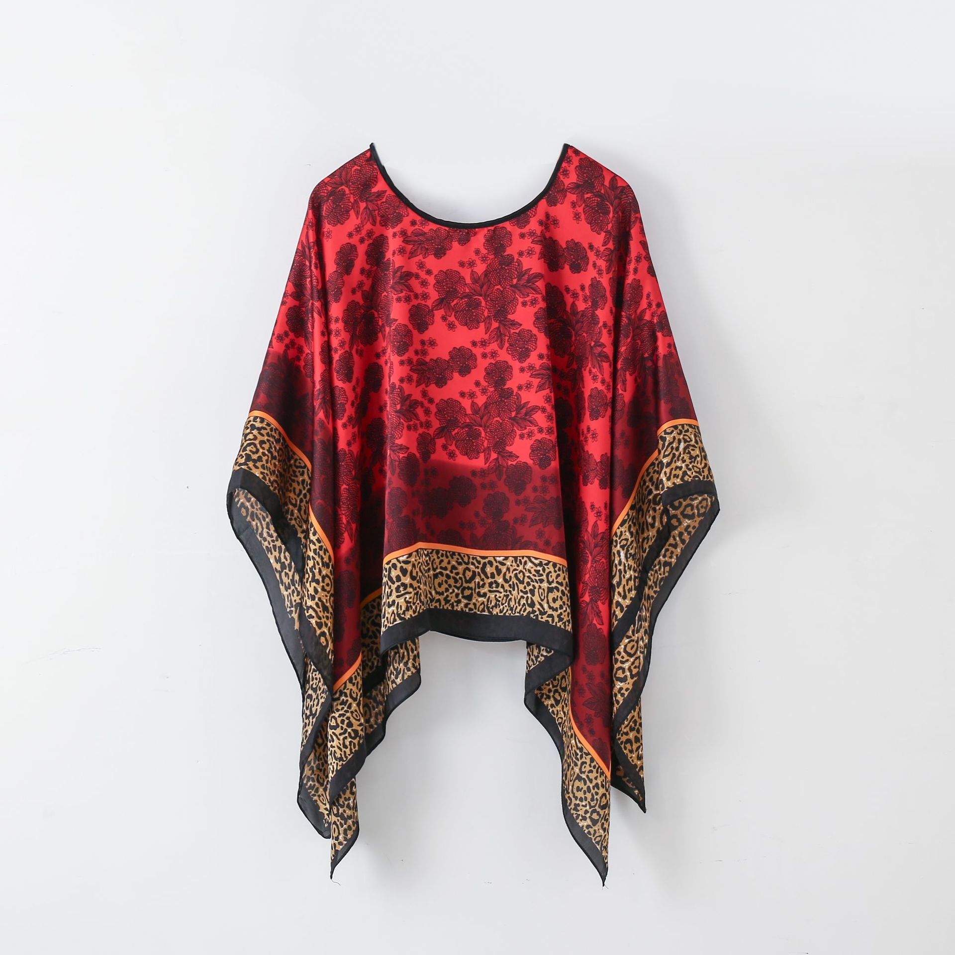 Pullover Shawl Outerwear Cover-up Multifunctional Scarf | Luxury Home Accessories | Heulog Glow