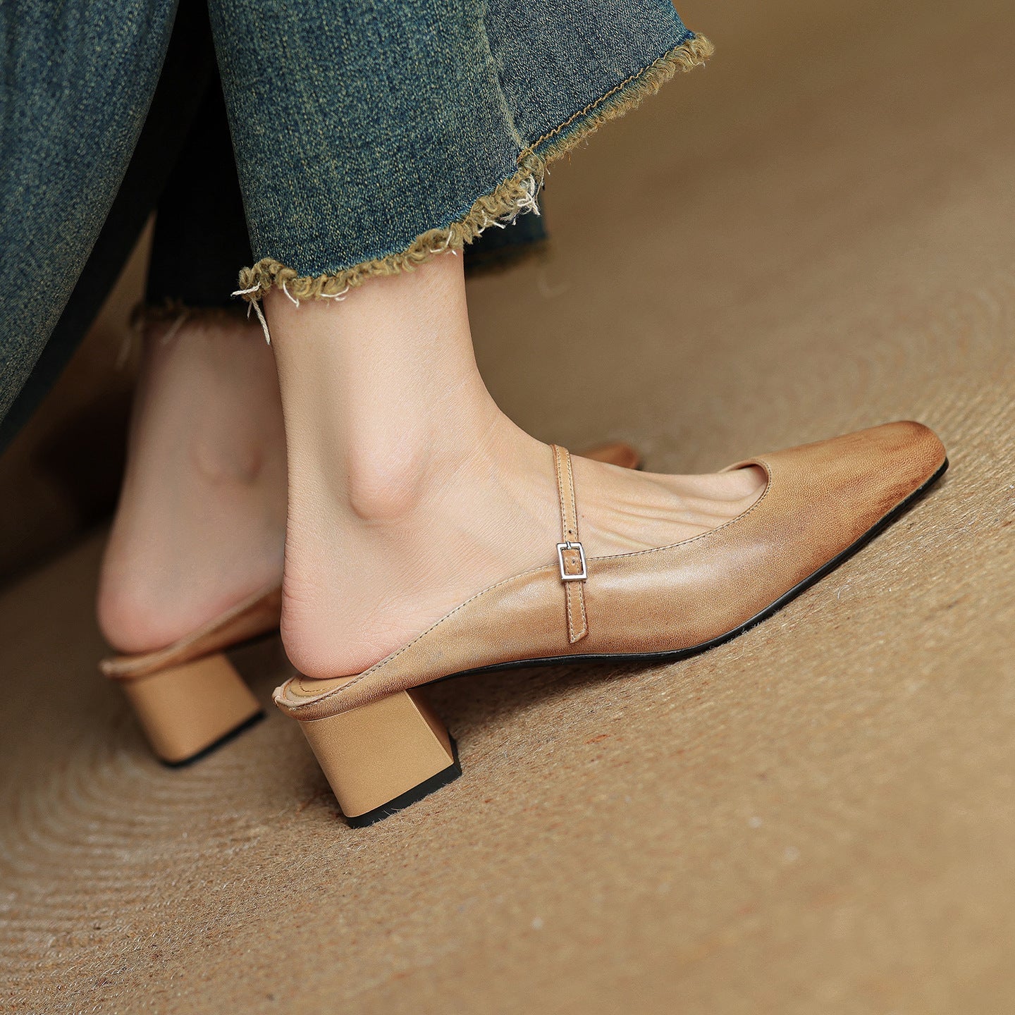 Retro Chunky Heel Peep-toe Slingback French Single-strap Slip-on Mid-heel Sandals | Luxury Home Accessories | Heulog Glow