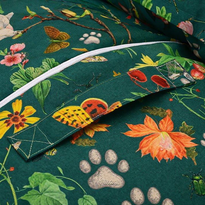RHS Pets in the Garden 2in1 Waterproof Mattress Small/Medium | Luxury Home Accessories | Heulog Glow
