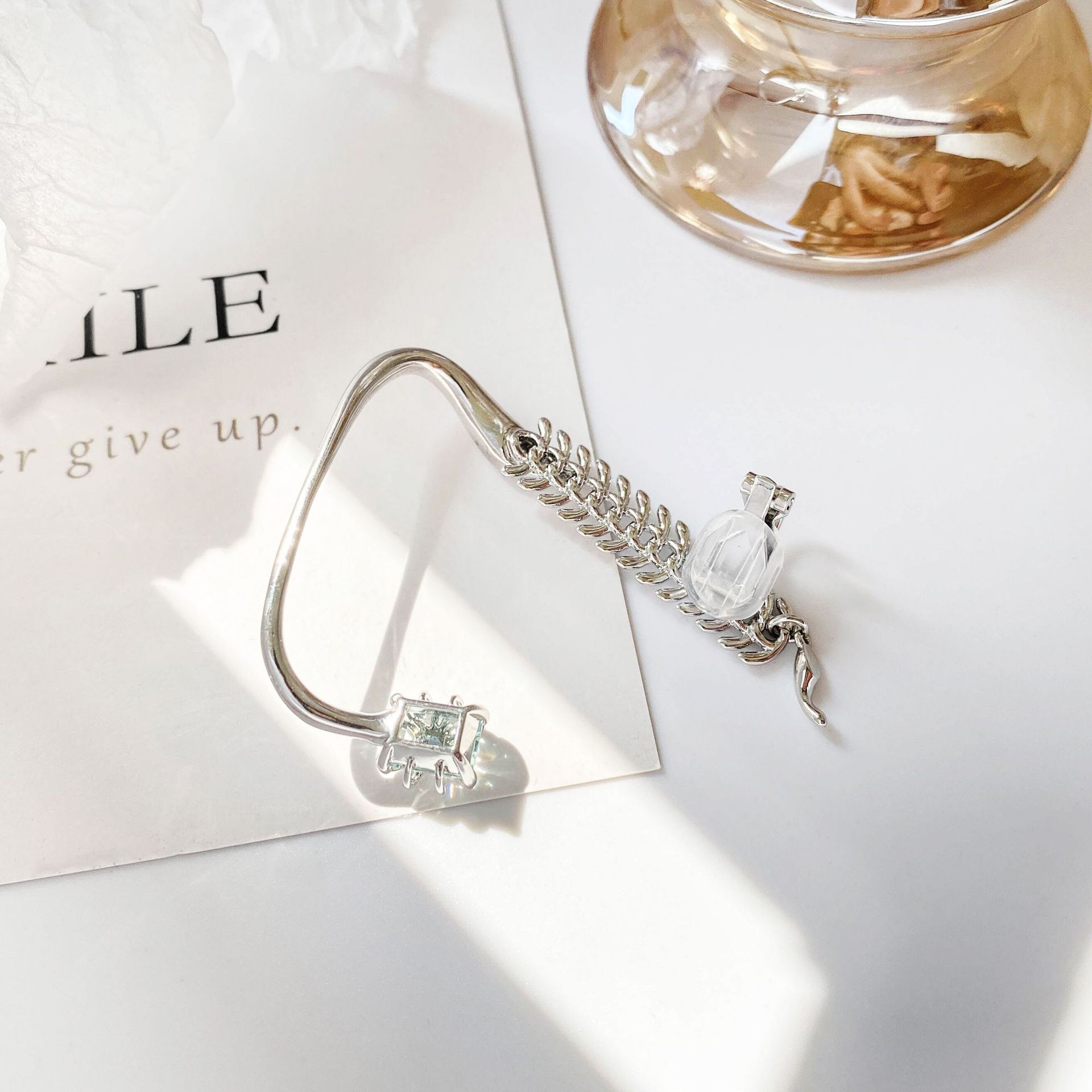 Ring Bone Ear Hook Without Pierced Ear Clip | Luxury Home Accessories | Heulog Glow