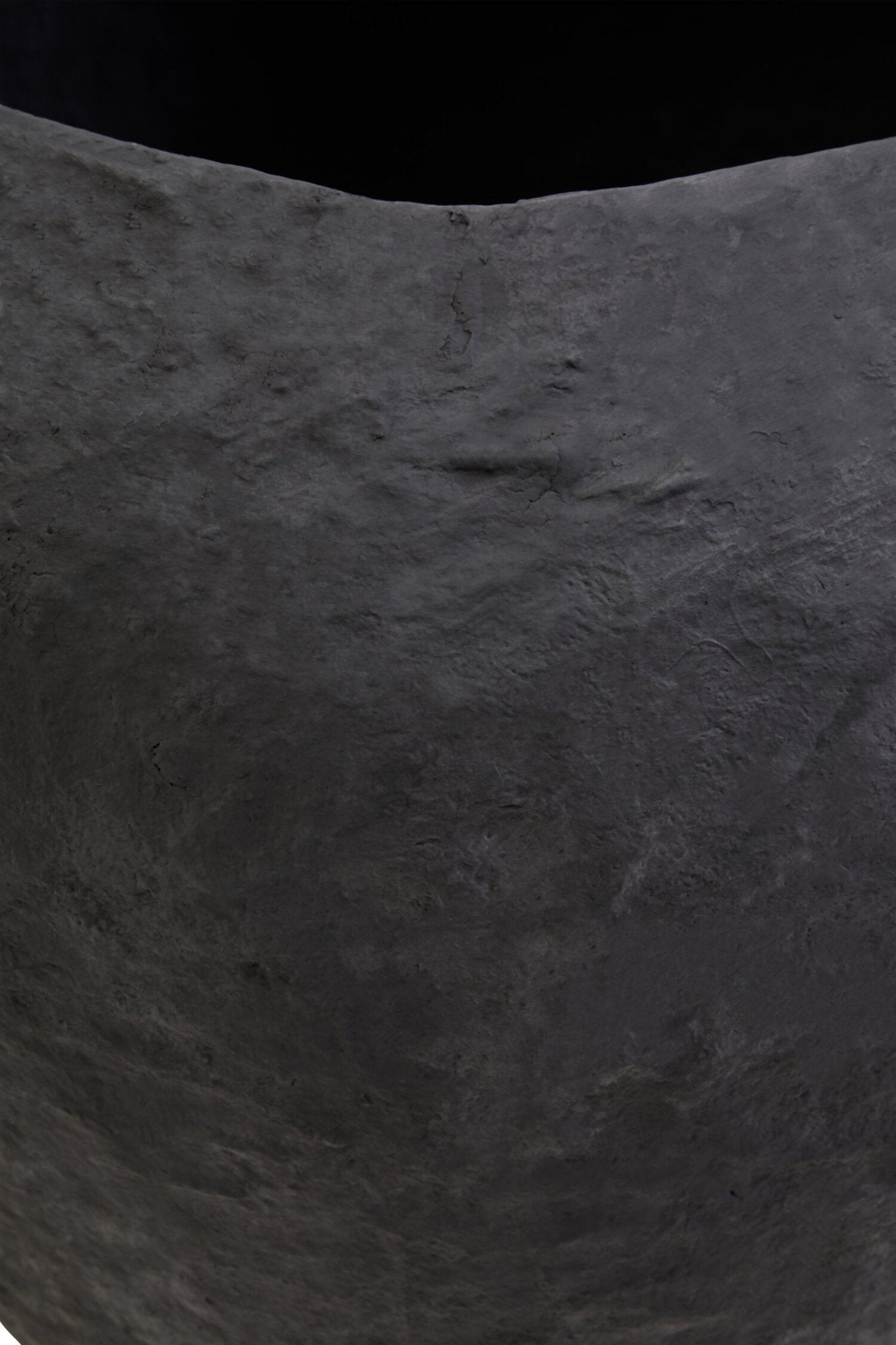 Sanai Cotton Mache Large Black Planter | Luxury Home Accessories | Heulog Glow