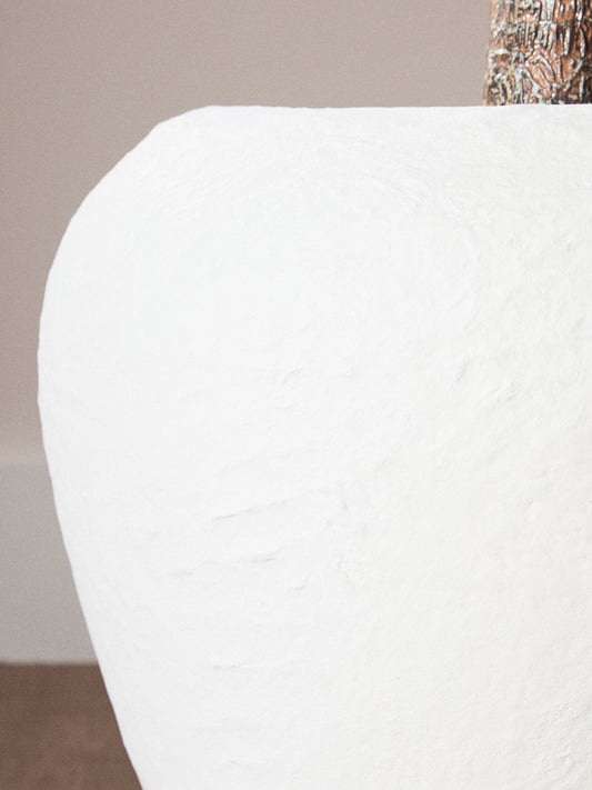 Sanai Cotton Mache Large White Planter | Luxury Home Accessories | Heulog Glow