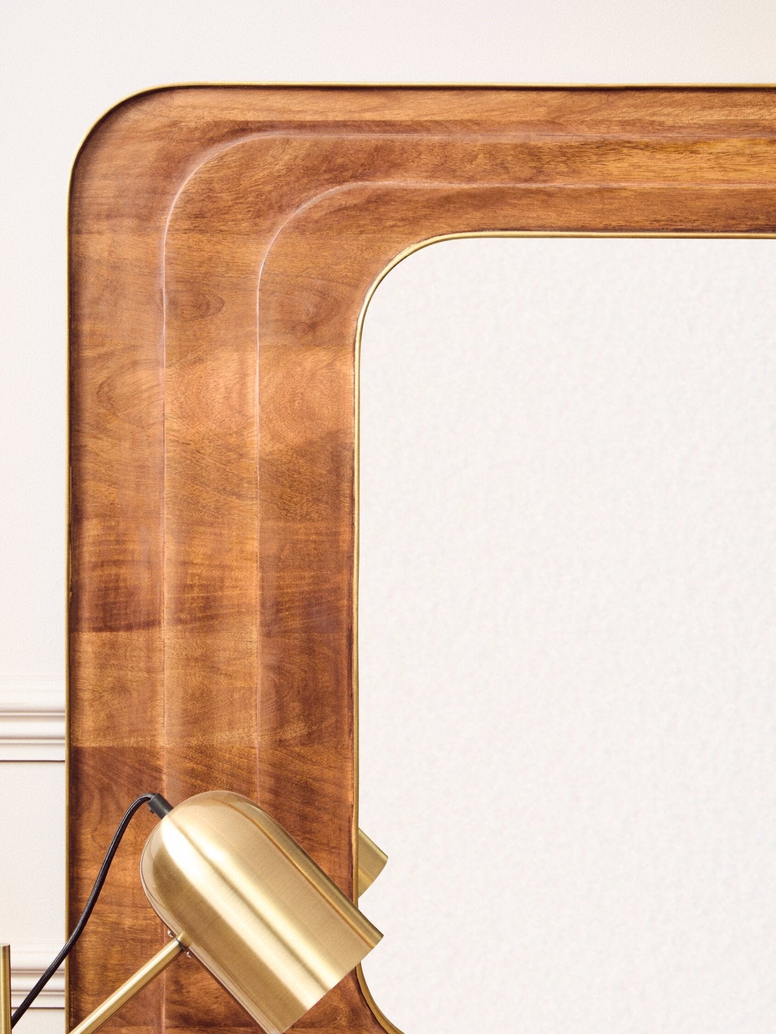 Sangar Mango Wood Carved Wall Mirror | Luxury Home Accessories | Heulog Glow