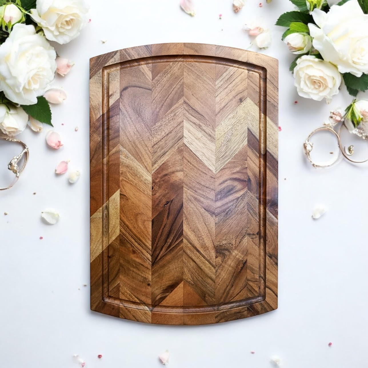 SET 2 METAL GARDEN LANTERNS | Luxury Home Accessories | Heulog Glow