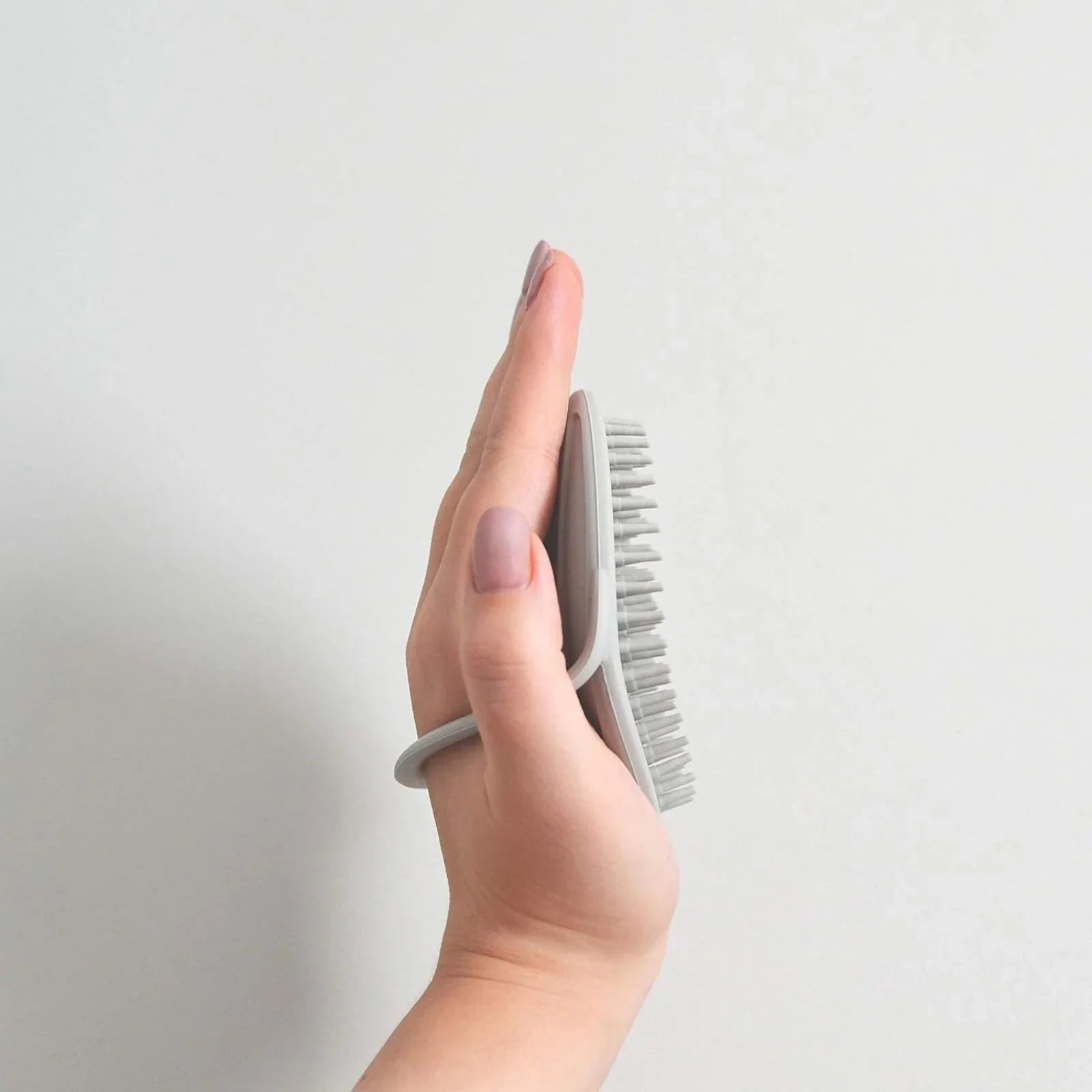 Shnuggle Baby Bath Brush Grey | Luxury Home Accessories | Heulog Glow