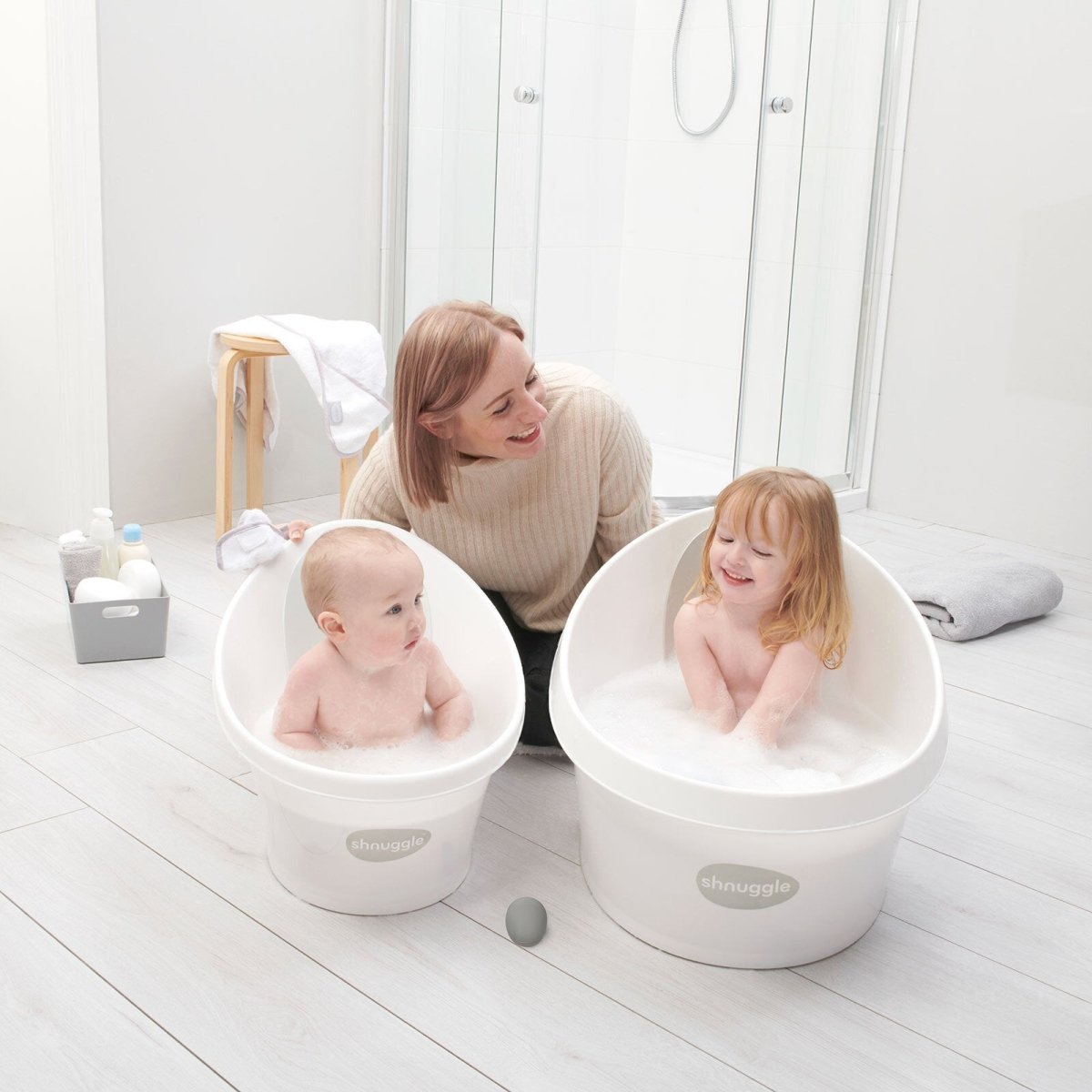 Shnuggle Toddler Bath Tub - White With Light Grey Backrest | Luxury Home Accessories | Heulog Glow