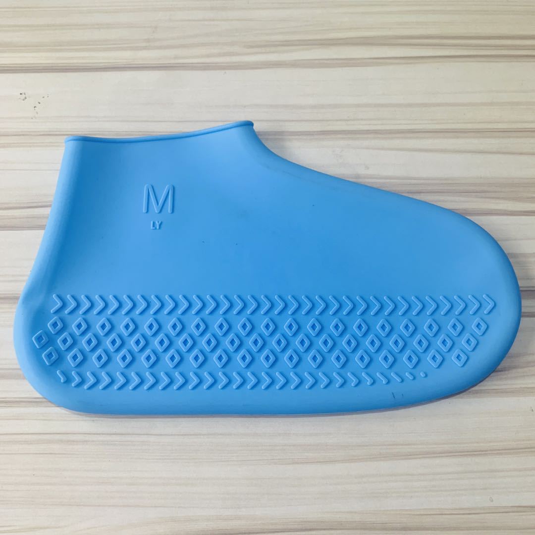 Silicone Shoe Cover Waterproof Rainproof Anti-slip Sleeve | Luxury Home Accessories | Heulog Glow