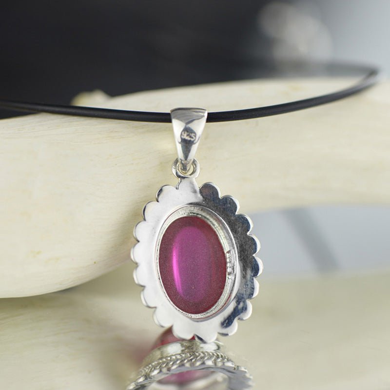 Silver pendant sweater chain Valentine's Day gift | Luxury Home Accessories | Heulog Glow