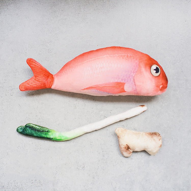 Simulation Salmon Snapper Catnip Toy | Luxury Home Accessories | Heulog Glow