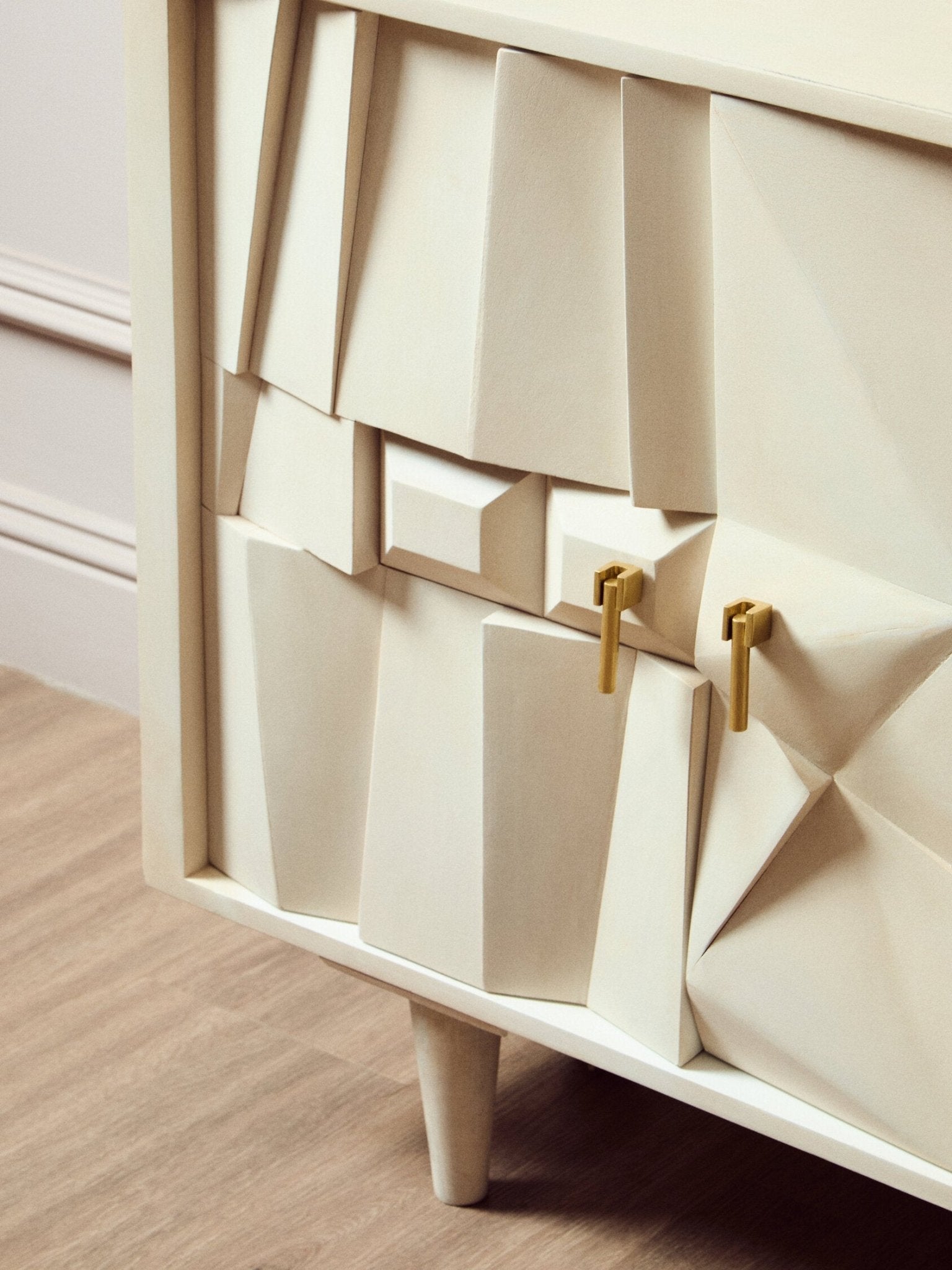 Sita Four Door Whitewash Mango Wood Abstract Sideboard | Luxury Home Accessories | Heulog Glow