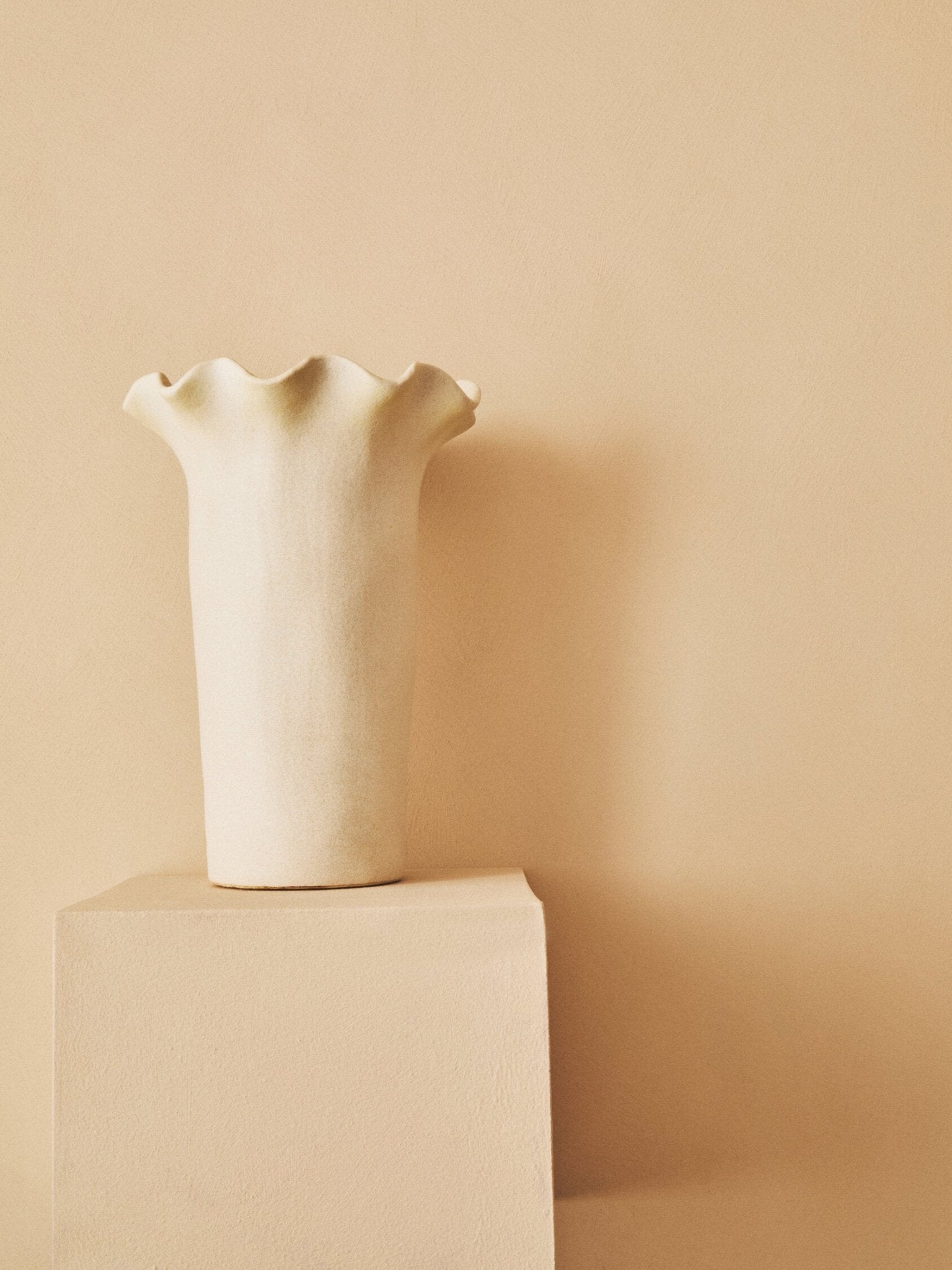 Sonata Large Cream Fluted Vase | Luxury Home Accessories | Heulog Glow