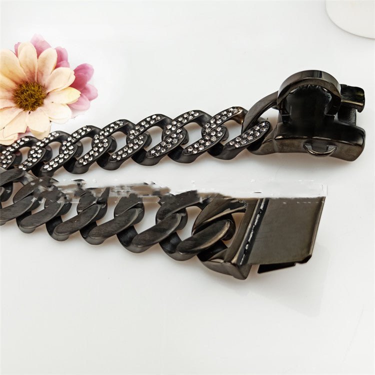 Stainless Steel Casting Sub-Black And White Diamond Dog Necklace Dog Necklace | Luxury Home Accessories | Heulog Glow