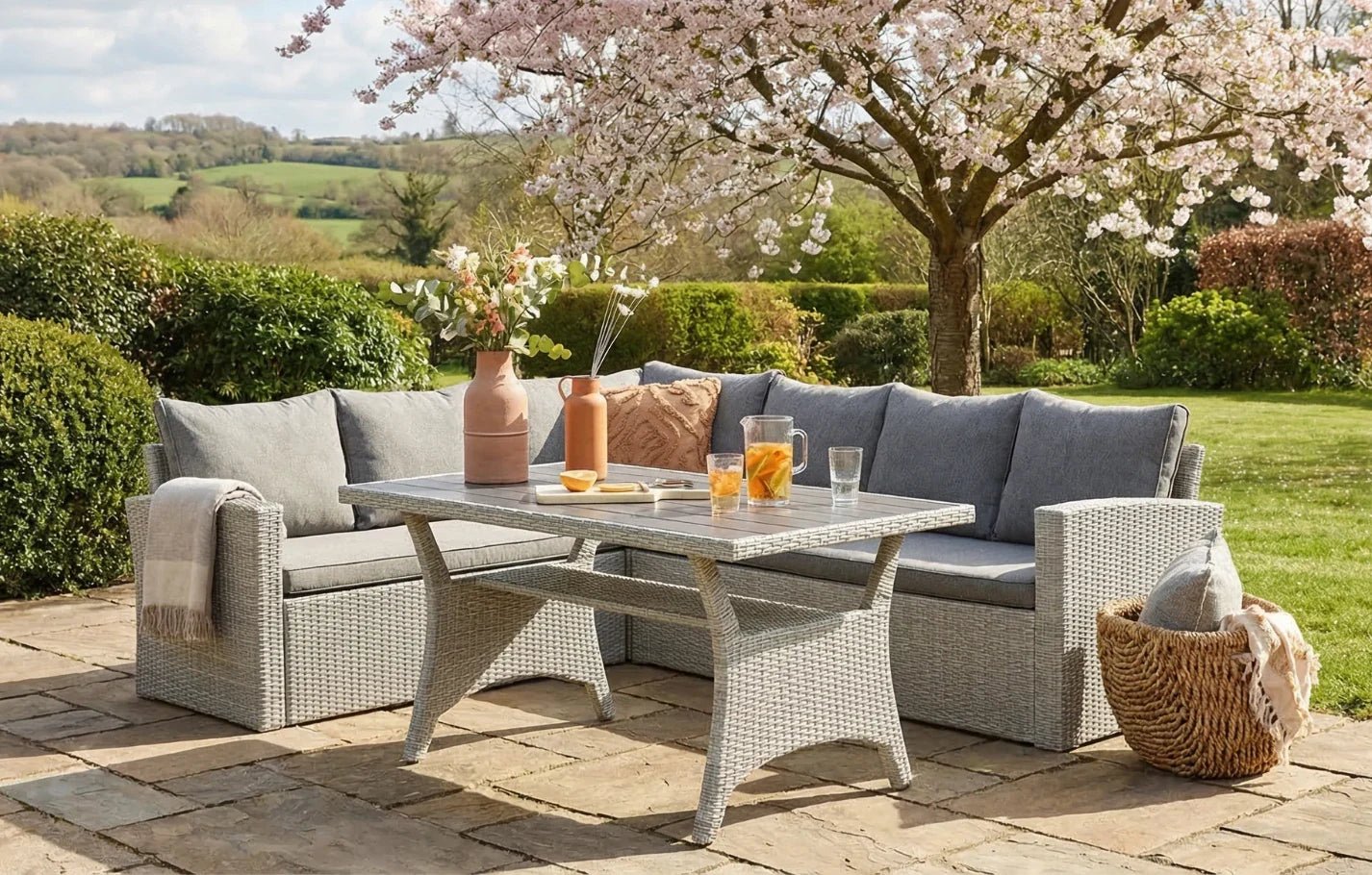 Stockholm 6 Seater Grey Rattan Garden Corner Dining Set | Luxury Home Accessories | Heulog Glow