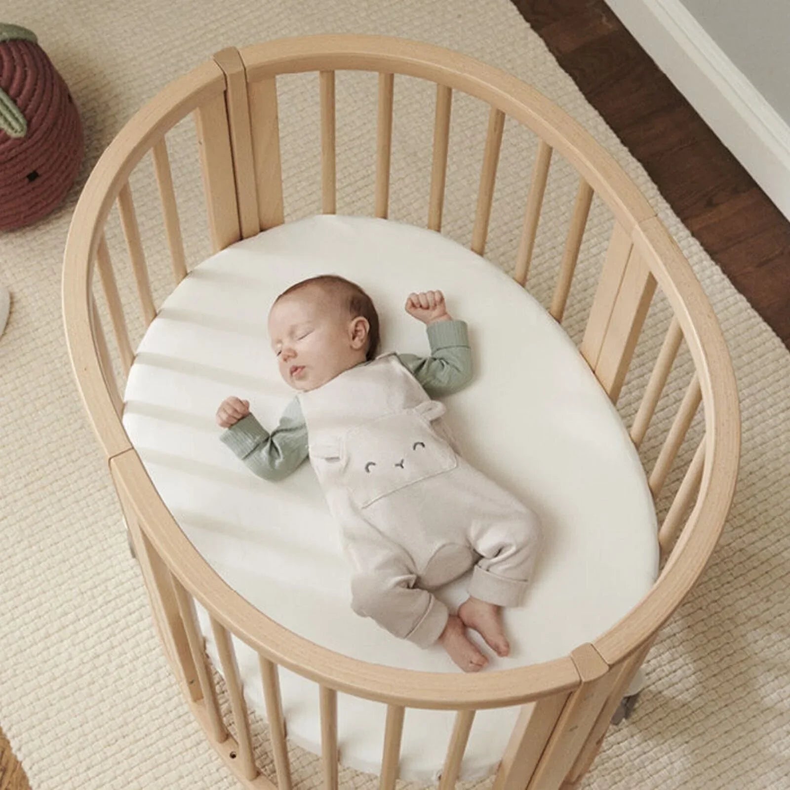 Stokke Sleepi Mini Bed - Natural | Luxury Home Accessories | Heulog Glow