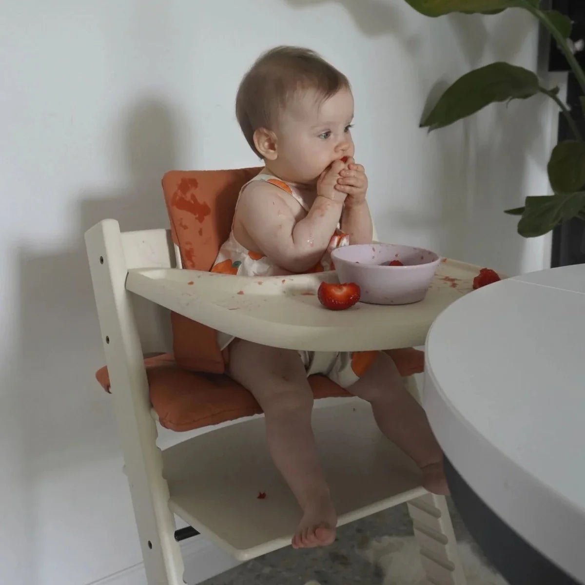 Stokke Tripp Trapp Highchair Tray - Vanilla White | Luxury Home Accessories | Heulog Glow