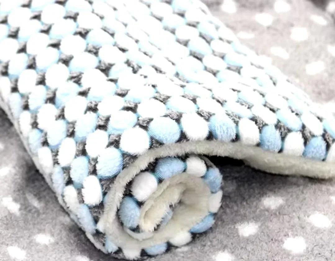 Super Soft Cushion Bed Blanket | Luxury Home Accessories | Heulog Glow