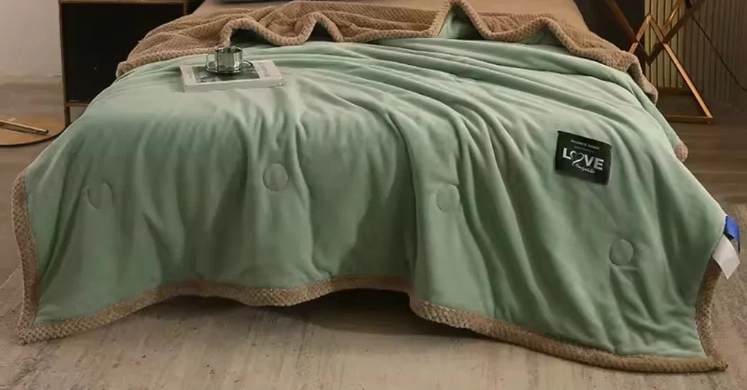 Super XL Dog Blanket | Luxury Home Accessories | Heulog Glow