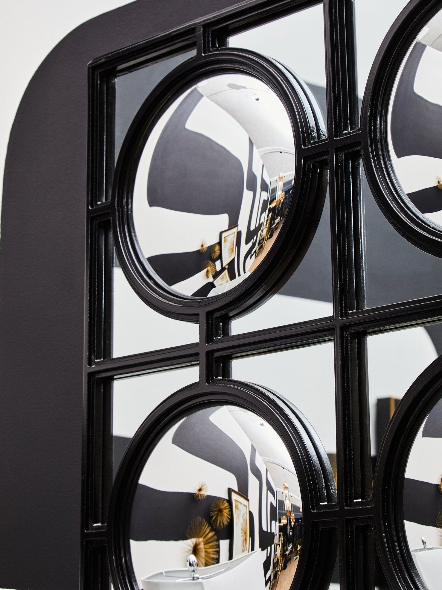 Telese Black Decorative Wall Mirror | Luxury Home Accessories | Heulog Glow