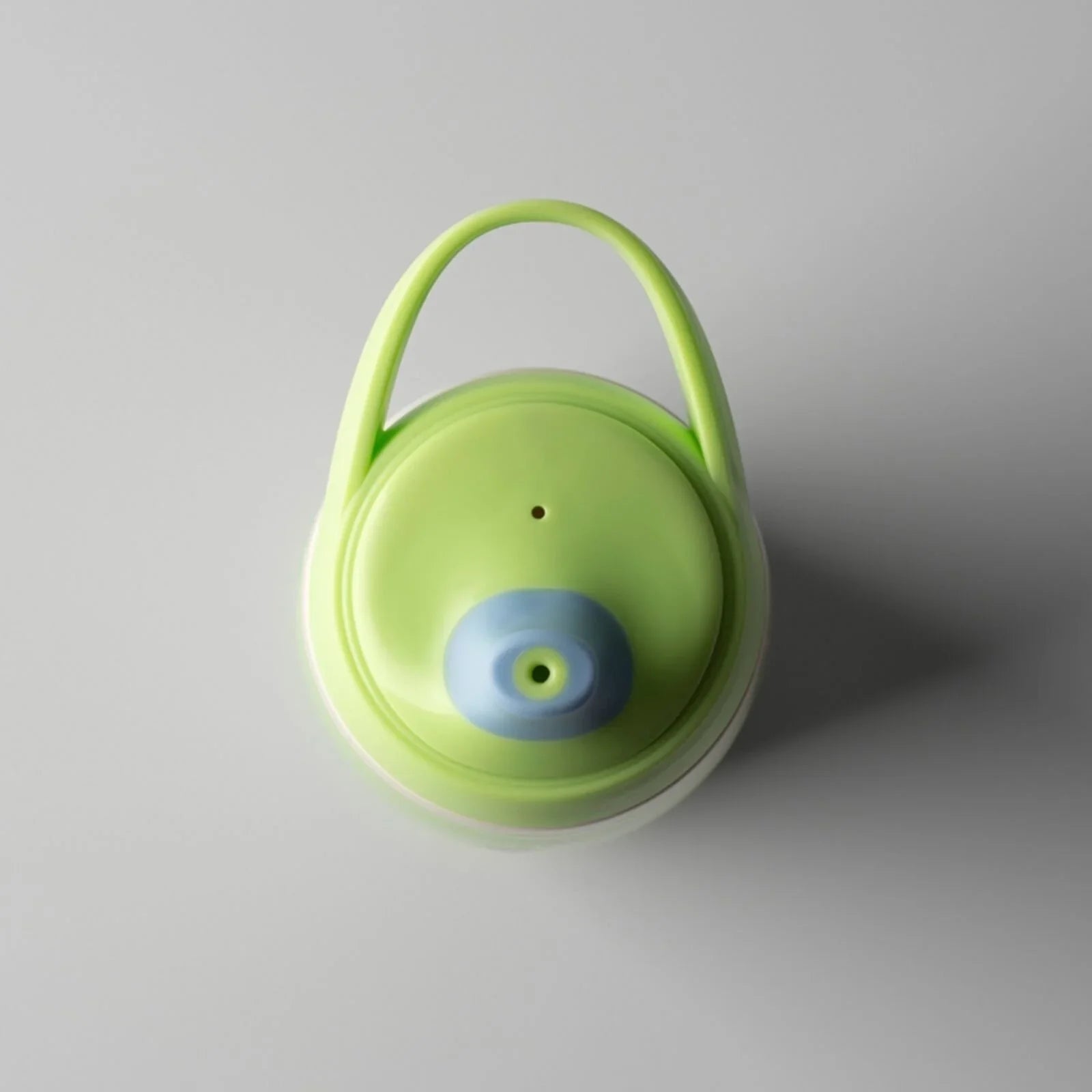 Tommee Tippee Insulated Sportee 266ml 12m+ | Luxury Home Accessories | Heulog Glow