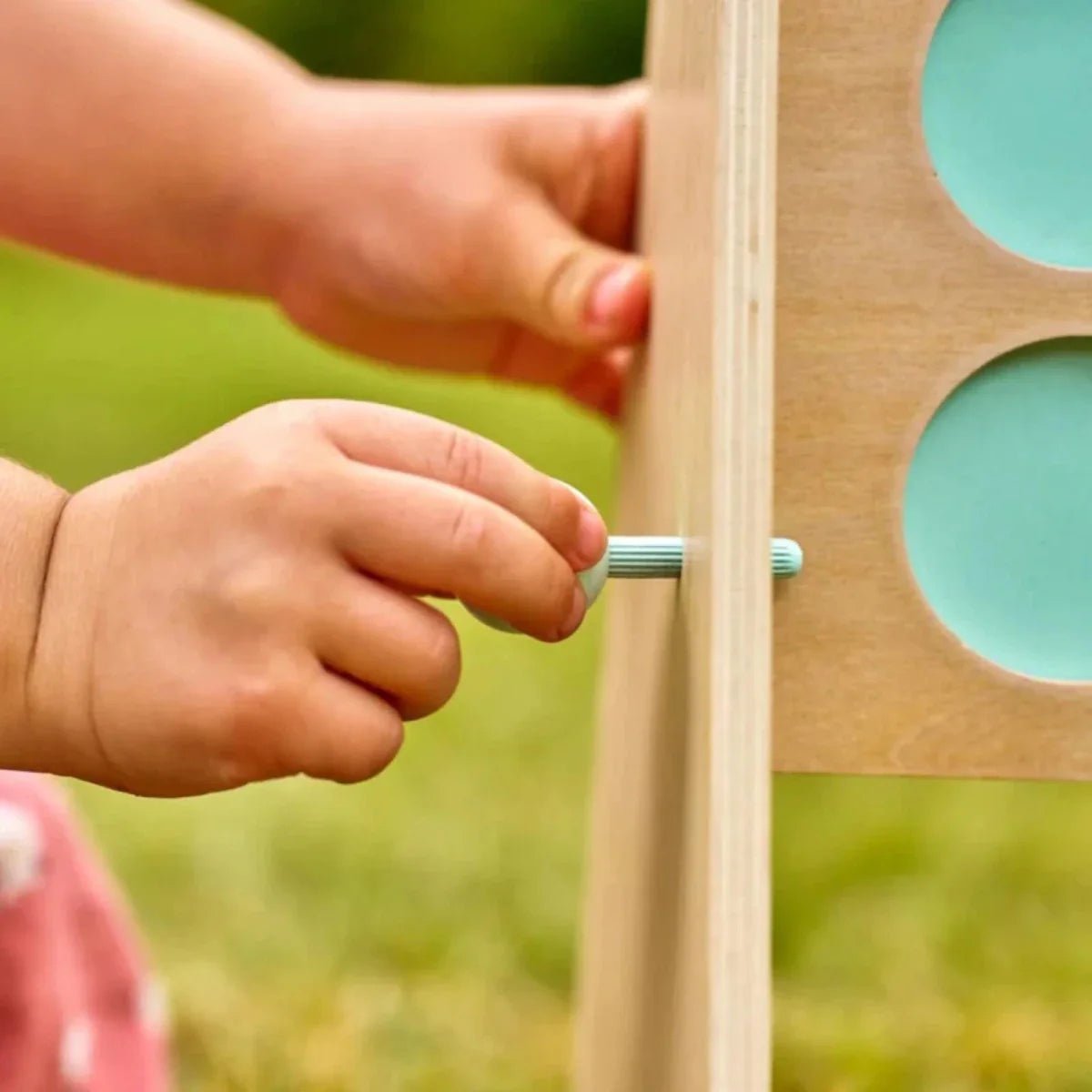 TP Giant Wooden 4-in-1 Row Game | Luxury Home Accessories | Heulog Glow