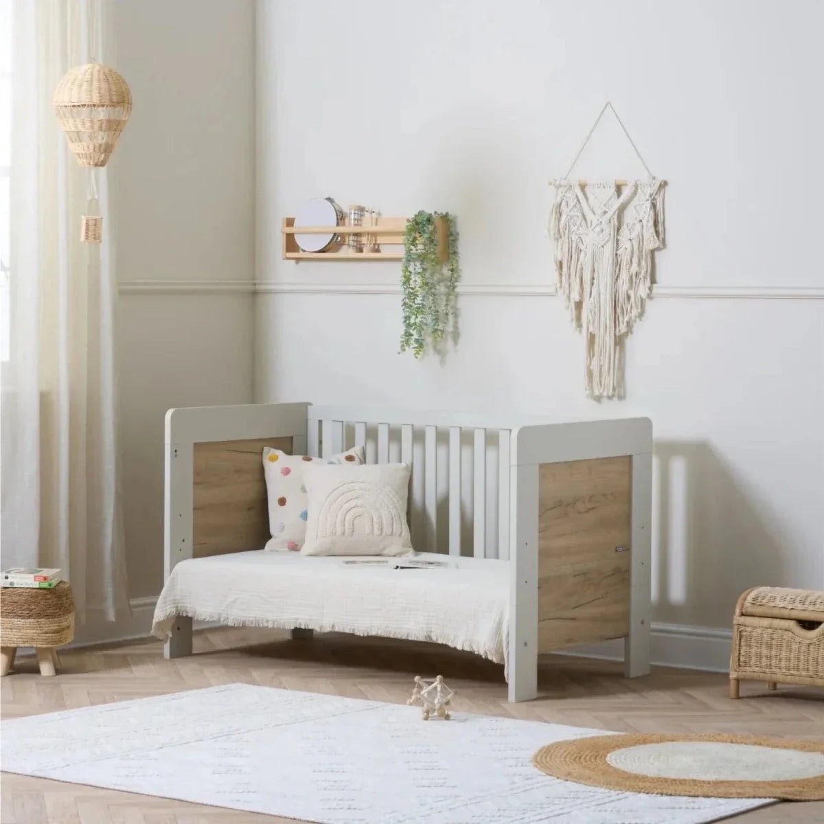 Tutti Bambini Alba Cot Bed - White Sand/Distressed Oak | Luxury Home Accessories | Heulog Glow
