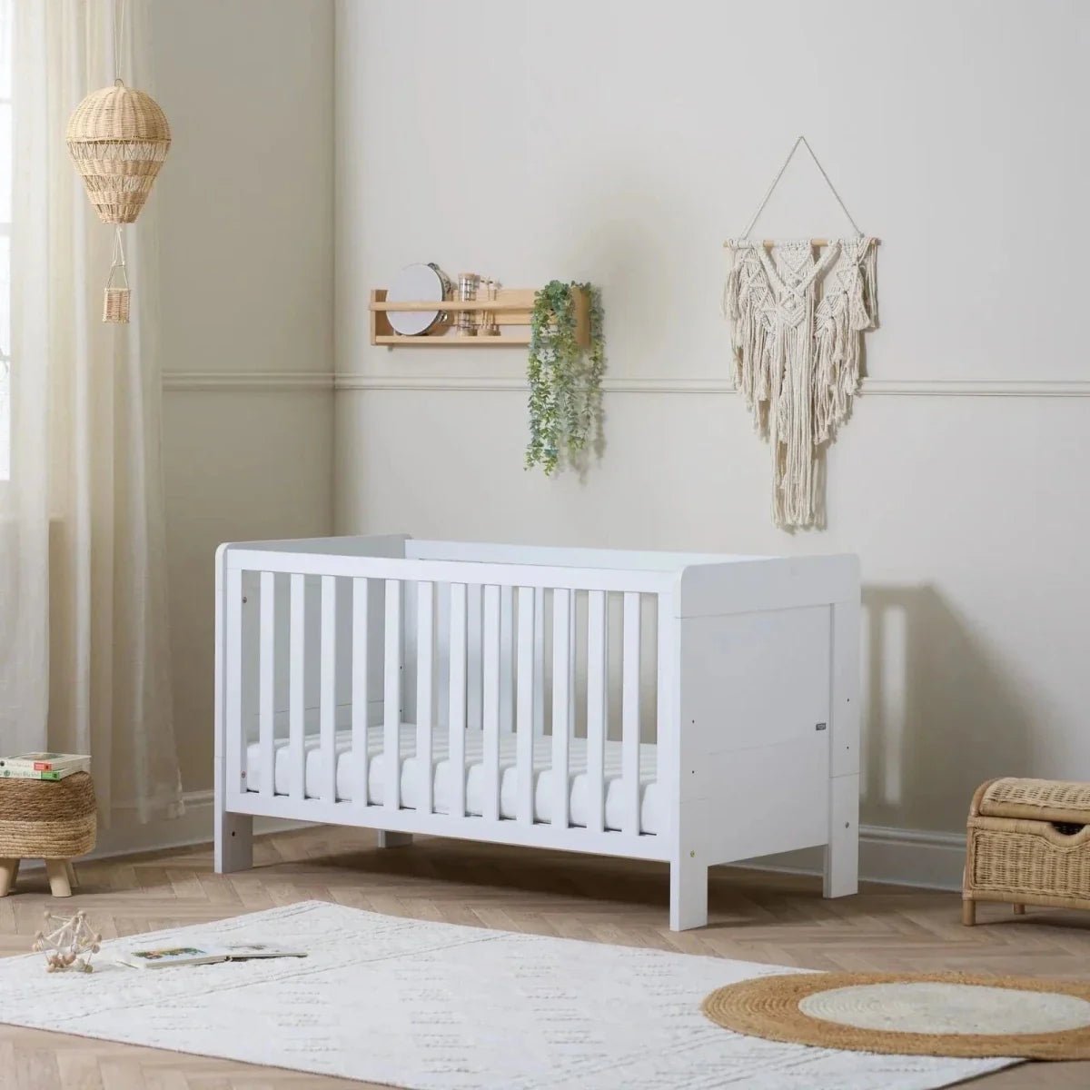 Tutti Bambini Alba Mini Cot Bed - Essentials White | Luxury Home Accessories | Heulog Glow