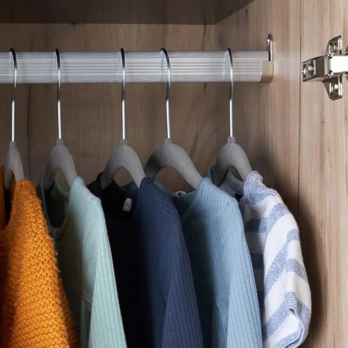 Tutti Bambini Como Wardrobe - Distressed Oak/Slate Grey | Luxury Home Accessories | Heulog Glow