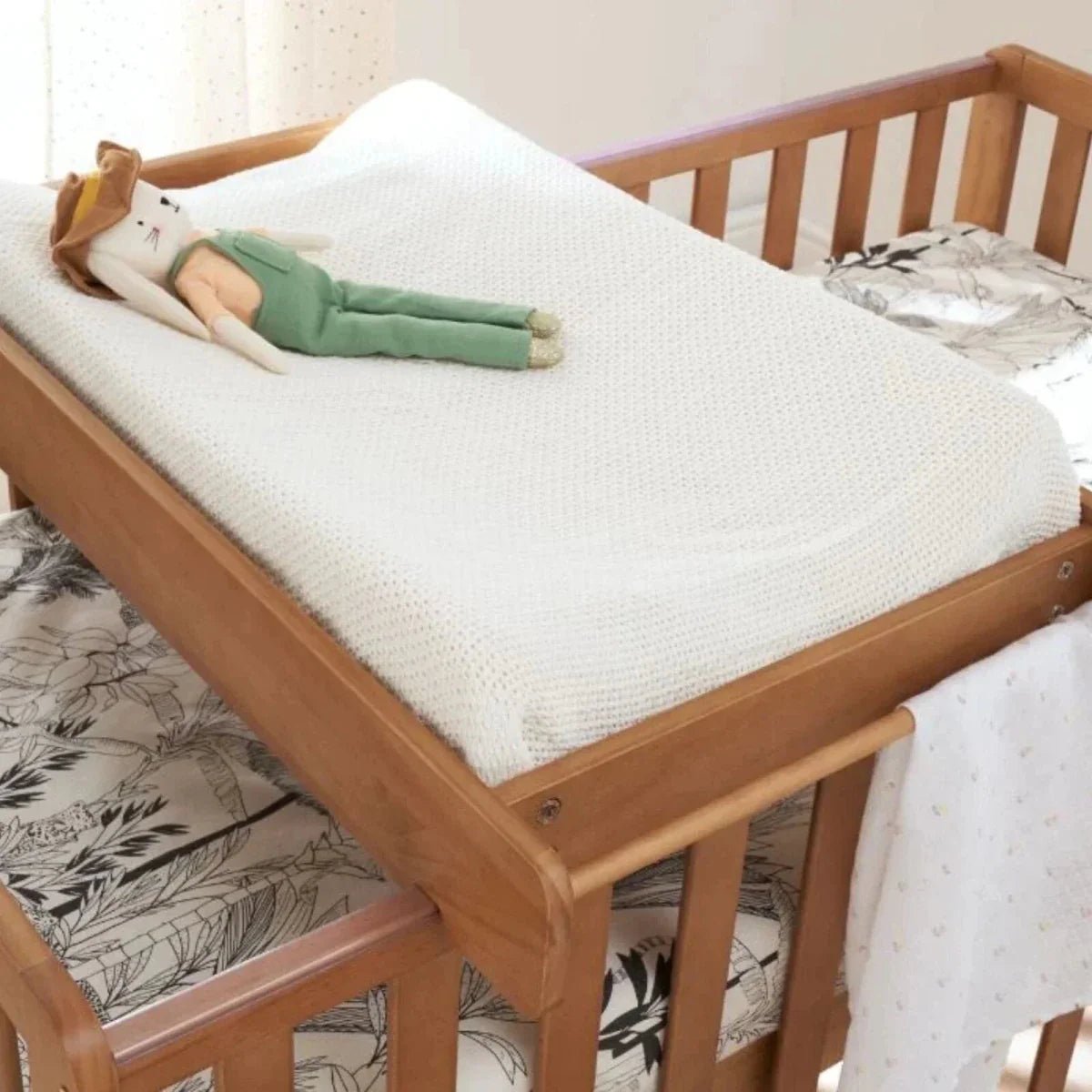 Tutti Bambini Malmo Cot Bed with Cot Top Changer & Mattress | Luxury Home Accessories | Heulog Glow
