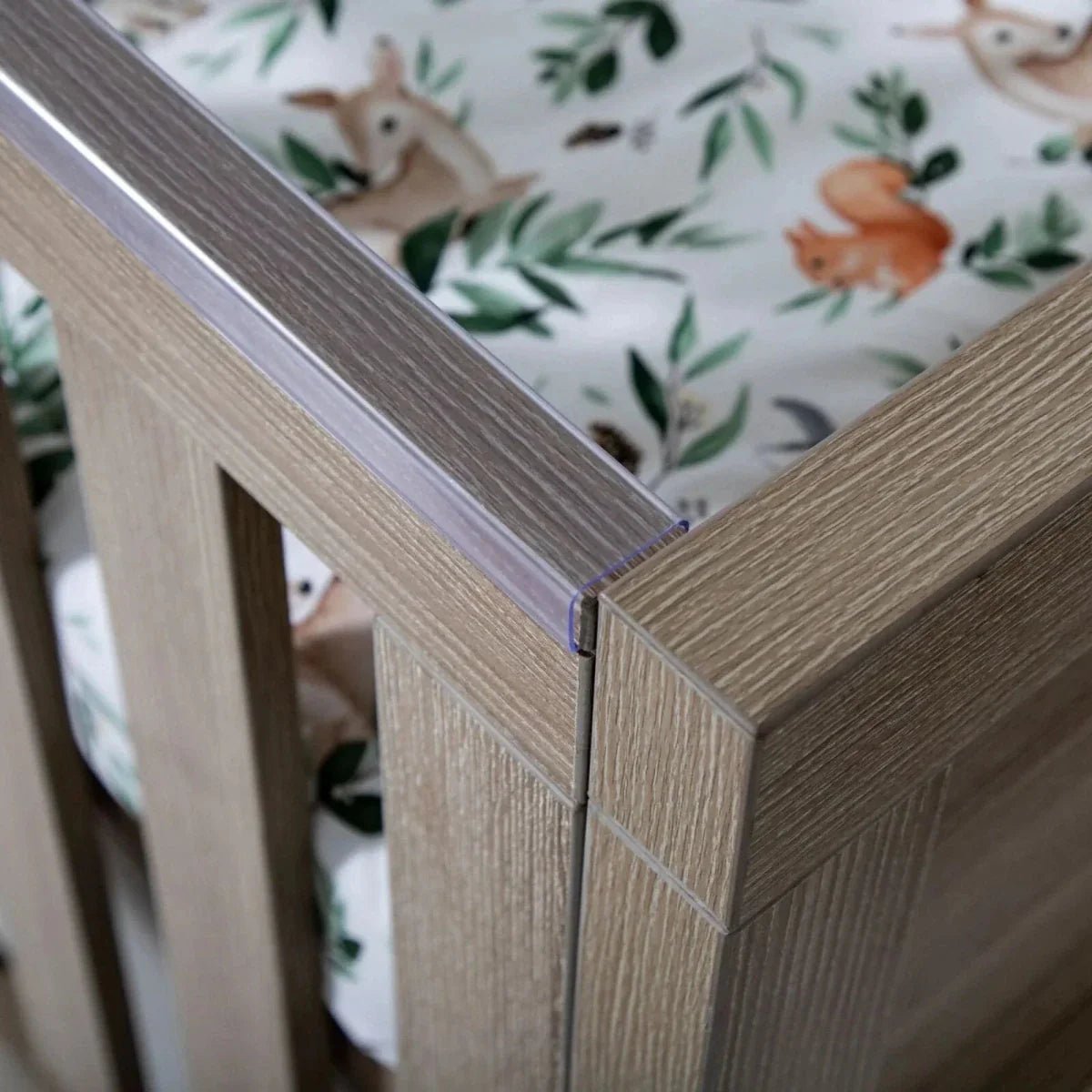 Tutti Bambini Modena 3-in-1 Cot Bed - Oak | Luxury Home Accessories | Heulog Glow