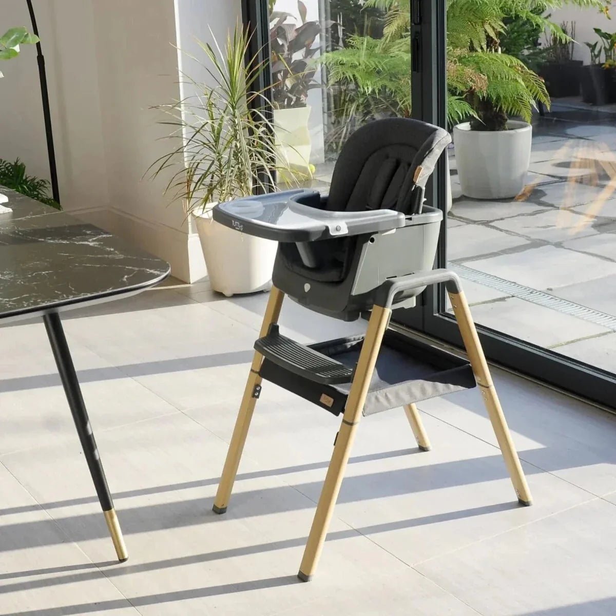 Tutti Bambini Nova Evolutionary Highchair - Grey/Oak | Luxury Home Accessories | Heulog Glow
