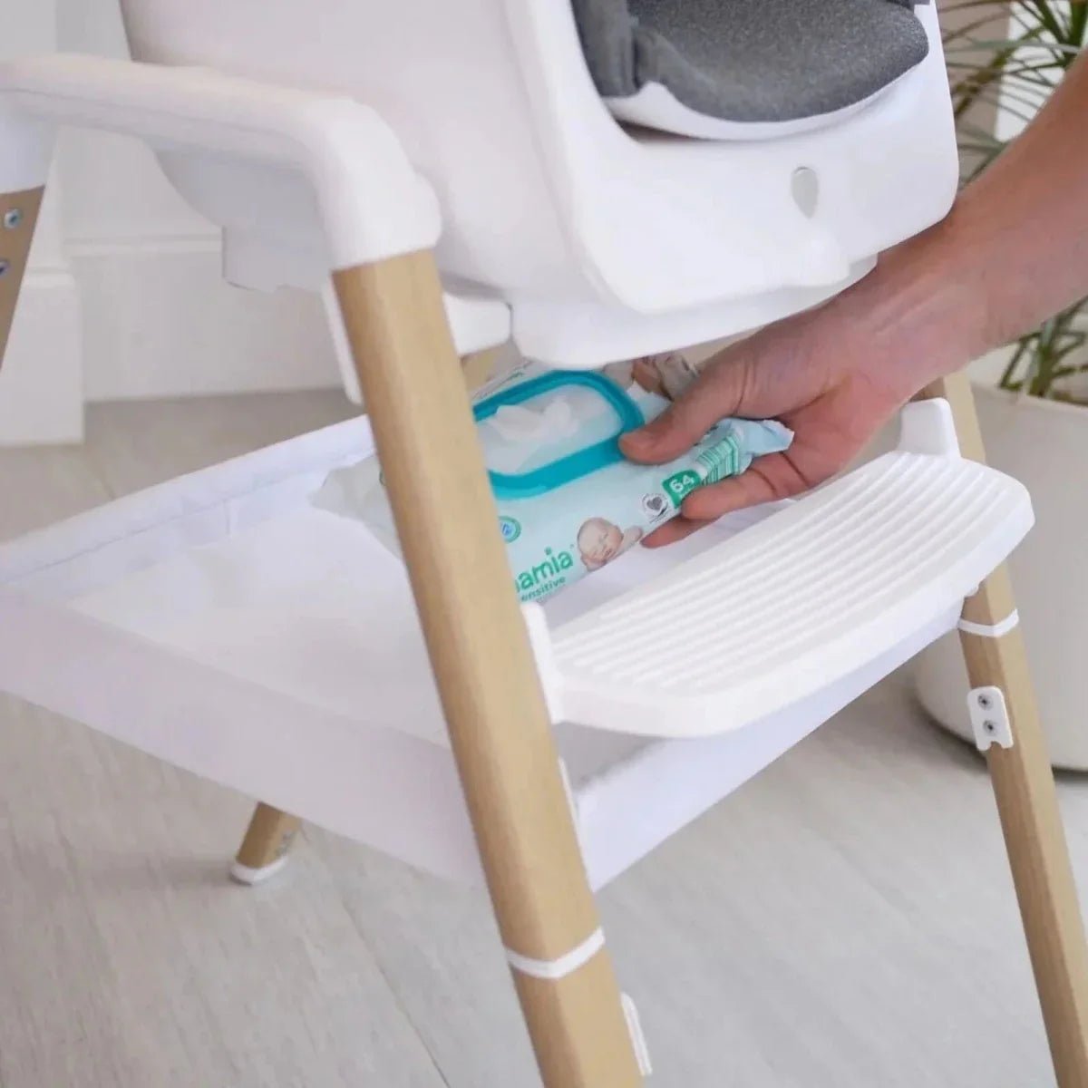 Tutti Bambini Nova Evolutionary Highchair - Grey/Oak | Luxury Home Accessories | Heulog Glow
