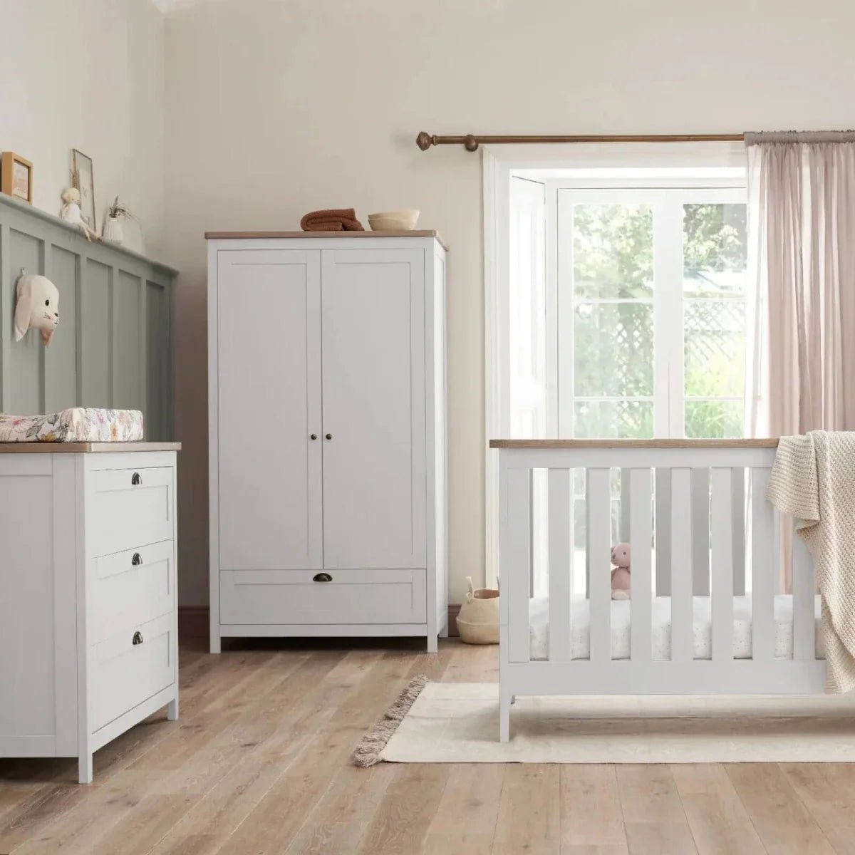 Tutti Bambini Verona 3 pcs Room Set - White/Oak | Luxury Home Accessories | Heulog Glow