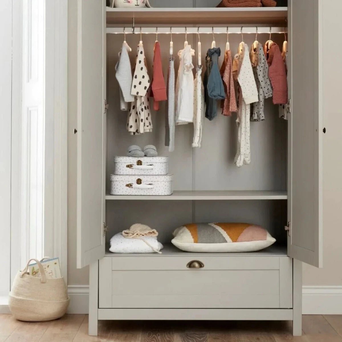 Tutti Bambini Verona Wardrobe - Dove Grey/Oak | Luxury Home Accessories | Heulog Glow