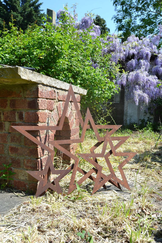 Rusty Metal Stars - Vintage Barn Decor - Rustic Garden Feature - Set of 4 - Best Quality!