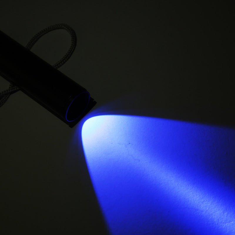 UV Fluorescence Detection Of Cat Moss Lamp | Luxury Home Accessories | Heulog Glow