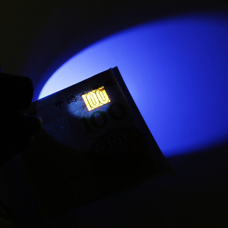 UV Fluorescence Detection Of Cat Moss Lamp | Luxury Home Accessories | Heulog Glow