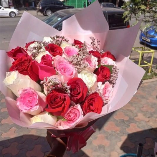 Valentine's Day Gift For Girlfriend Rose Bouquet | Luxury Home Accessories | Heulog Glow