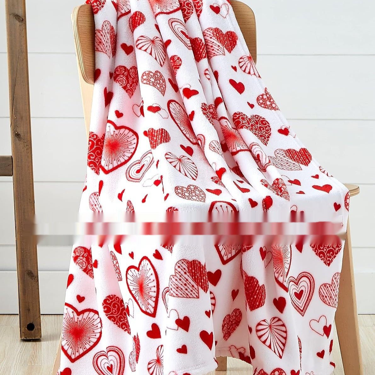 Valentine's Day Gift Small Love Holiday Gift Christmas Flannel Blanket | Luxury Home Accessories | Heulog Glow