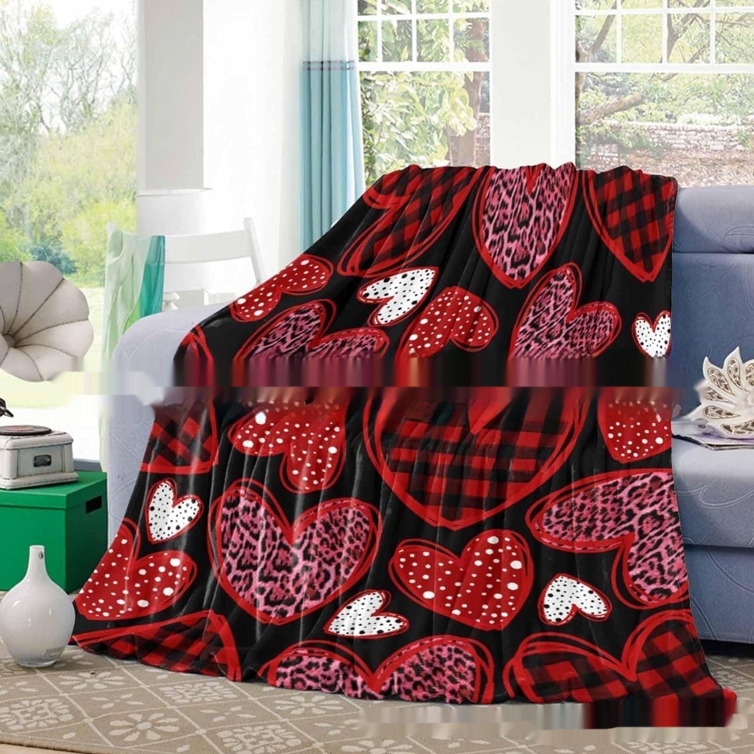 Valentine's Day Gift Small Love Holiday Gift Christmas Flannel Blanket | Luxury Home Accessories | Heulog Glow