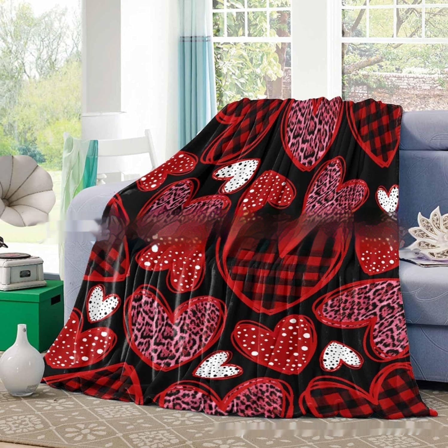 Valentine's Day Gift Small Love Holiday Gift Christmas Flannel Blanket | Luxury Home Accessories | Heulog Glow