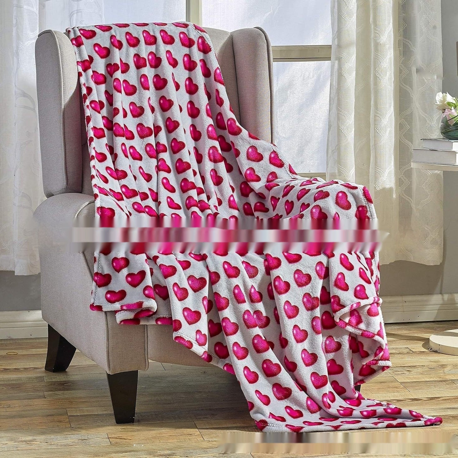 Valentine's Day Gift Small Love Holiday Gift Christmas Flannel Blanket | Luxury Home Accessories | Heulog Glow