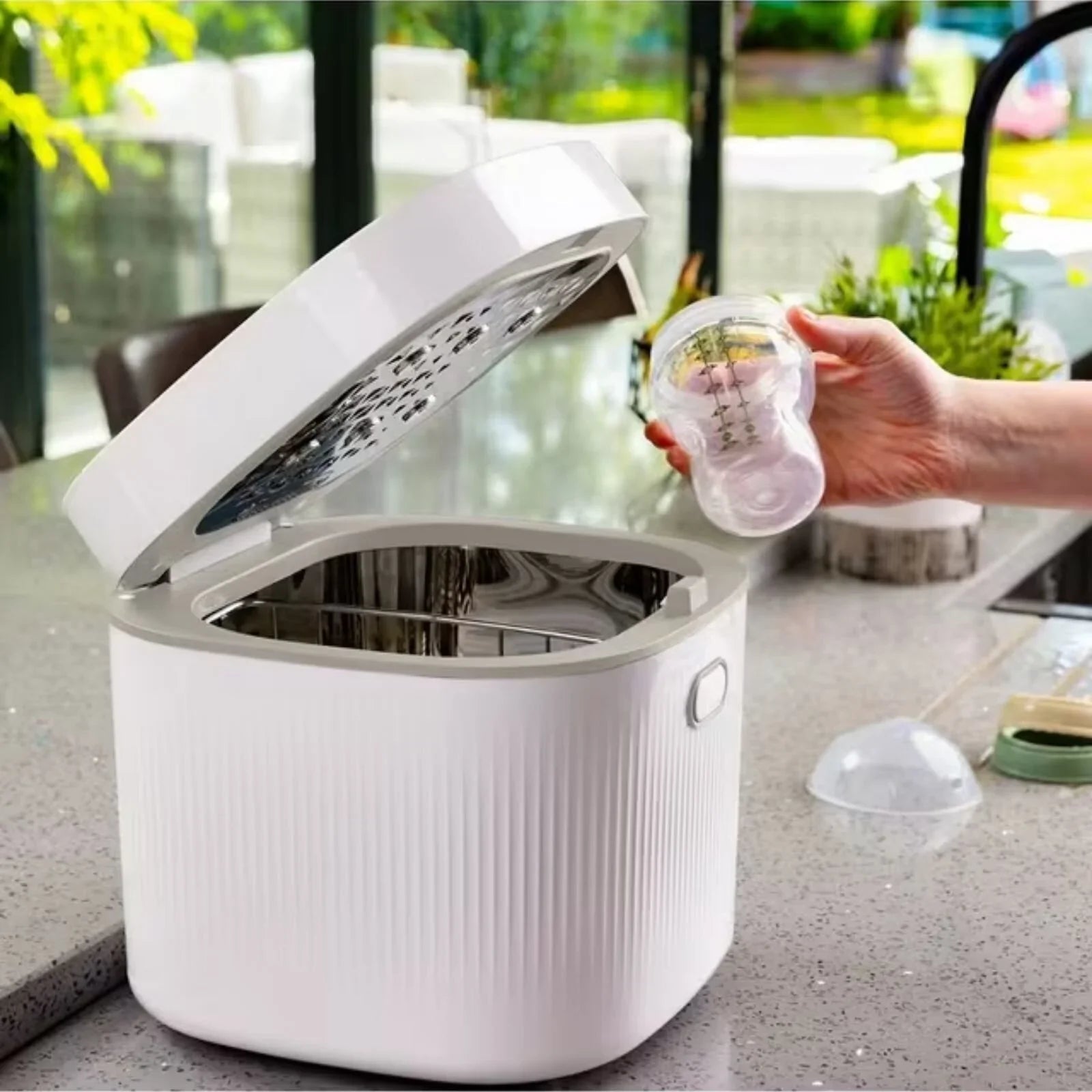 Vital Baby Advanced Pro UV Steriliser & Dryer (3rd Gen) - Arctic White | Luxury Home Accessories | Heulog Glow