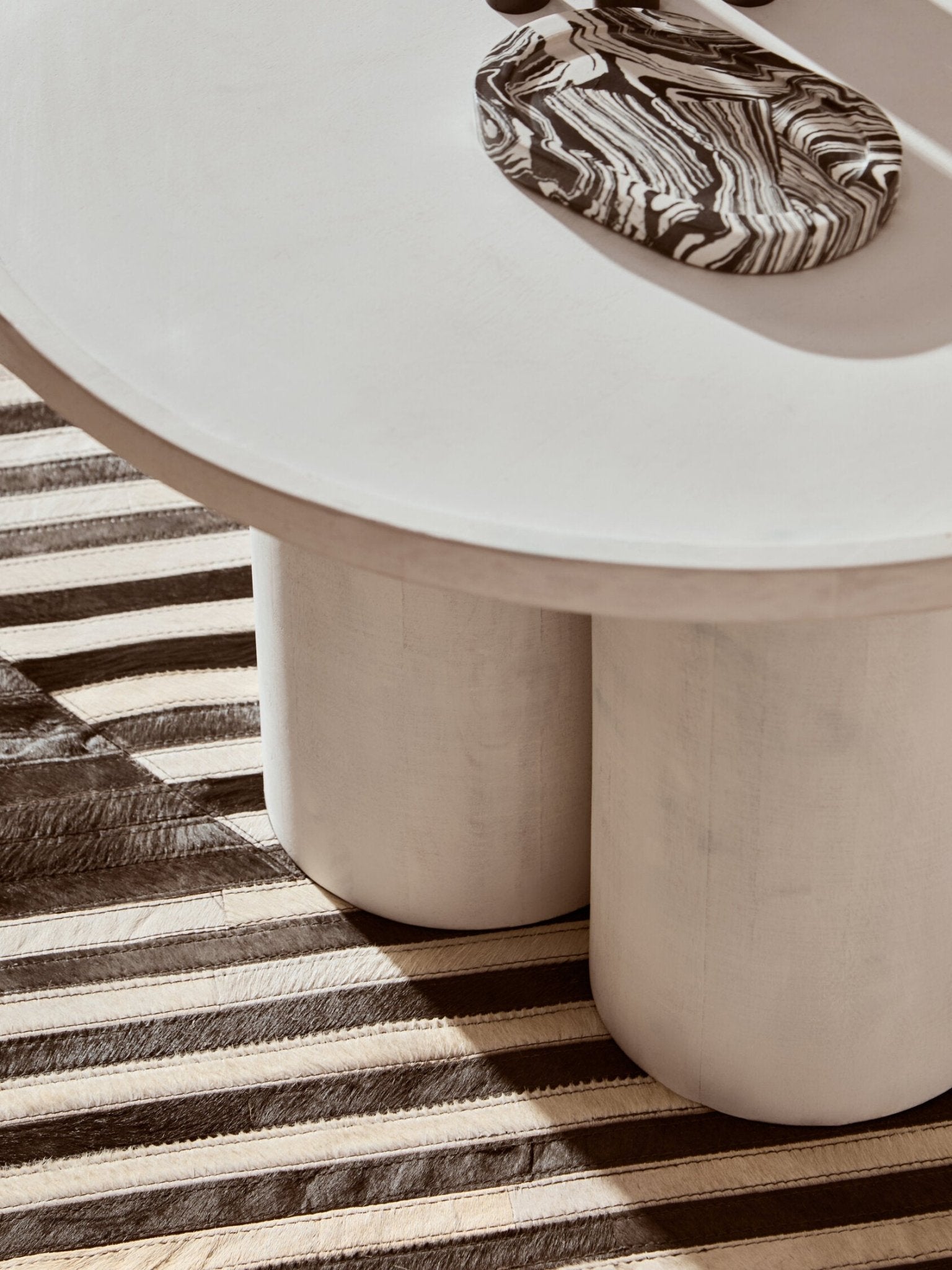 Walsa Whitewash Mango Wood Column Detail Coffee Table | Luxury Home Accessories | Heulog Glow