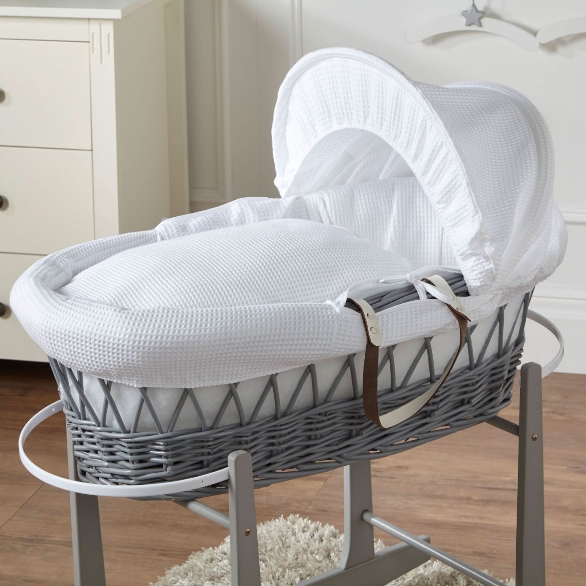 White Waffle Grey Wicker Baby Moses Basket With Stand | Luxury Home Accessories | Heulog Glow