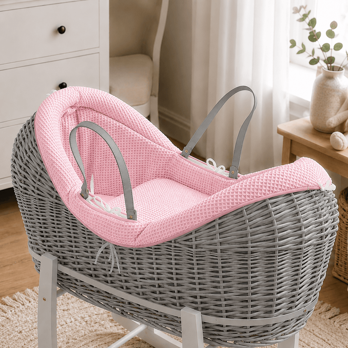 Wicker Deluxe Pod Baby Moses Basket With Stand | Luxury Home Accessories | Heulog Glow