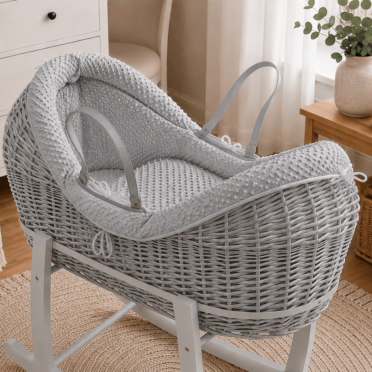 Wicker Deluxe Pod Baby Moses Basket With Stand | Luxury Home Accessories | Heulog Glow